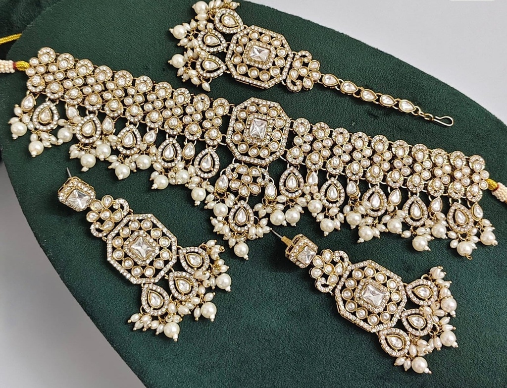 JBT Aashna Necklace Set - image