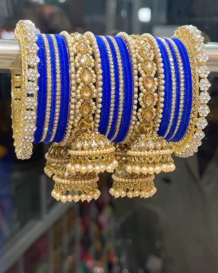 Pakeezha Bridal Jhumka Bangle Set For Both Hands - image