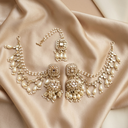Kundan Jhumkas with Earchain