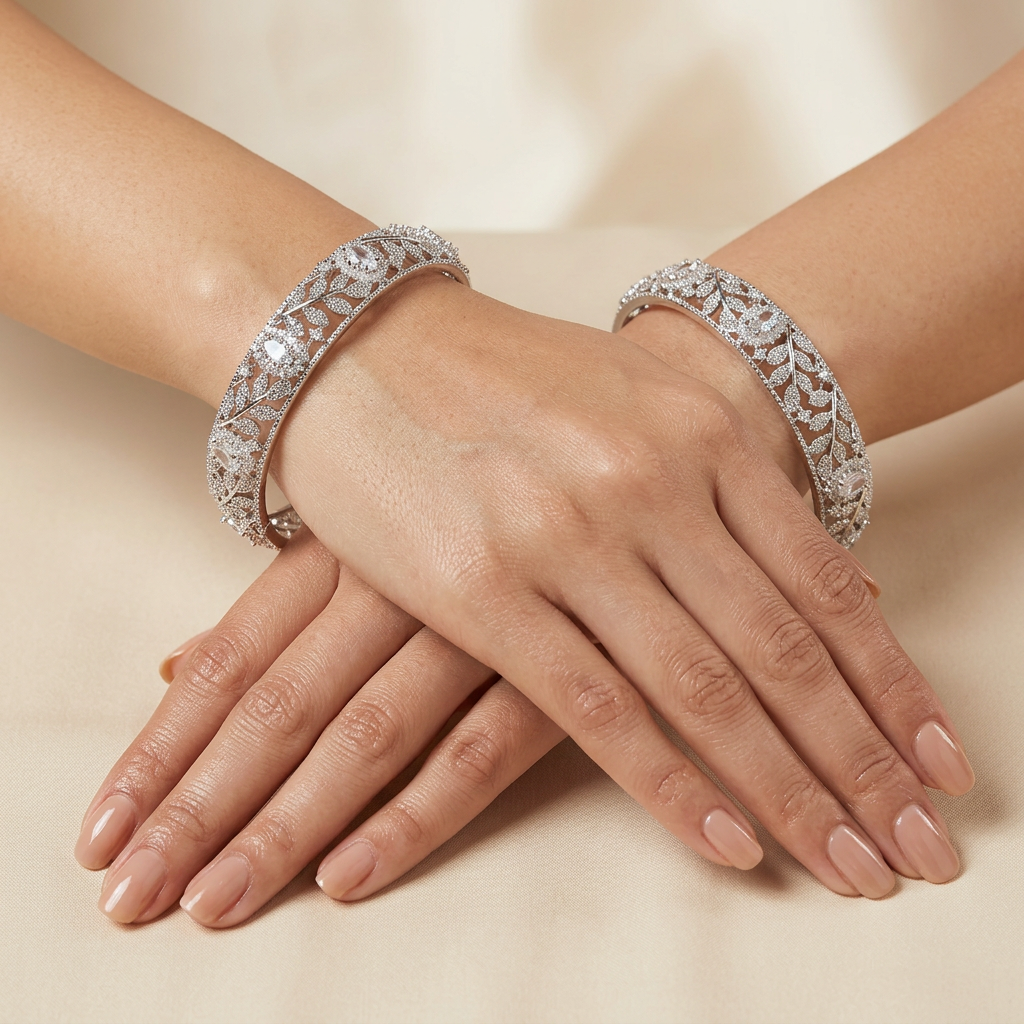 [JBT-BA004] American Diamond Leaf Bangles