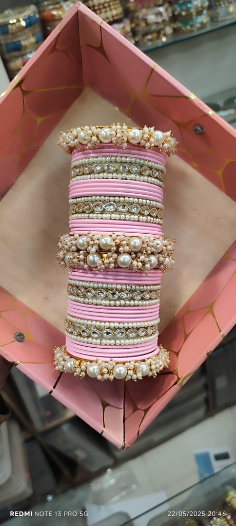 [JBT-BA087] New Pearl Kada Bangle Set