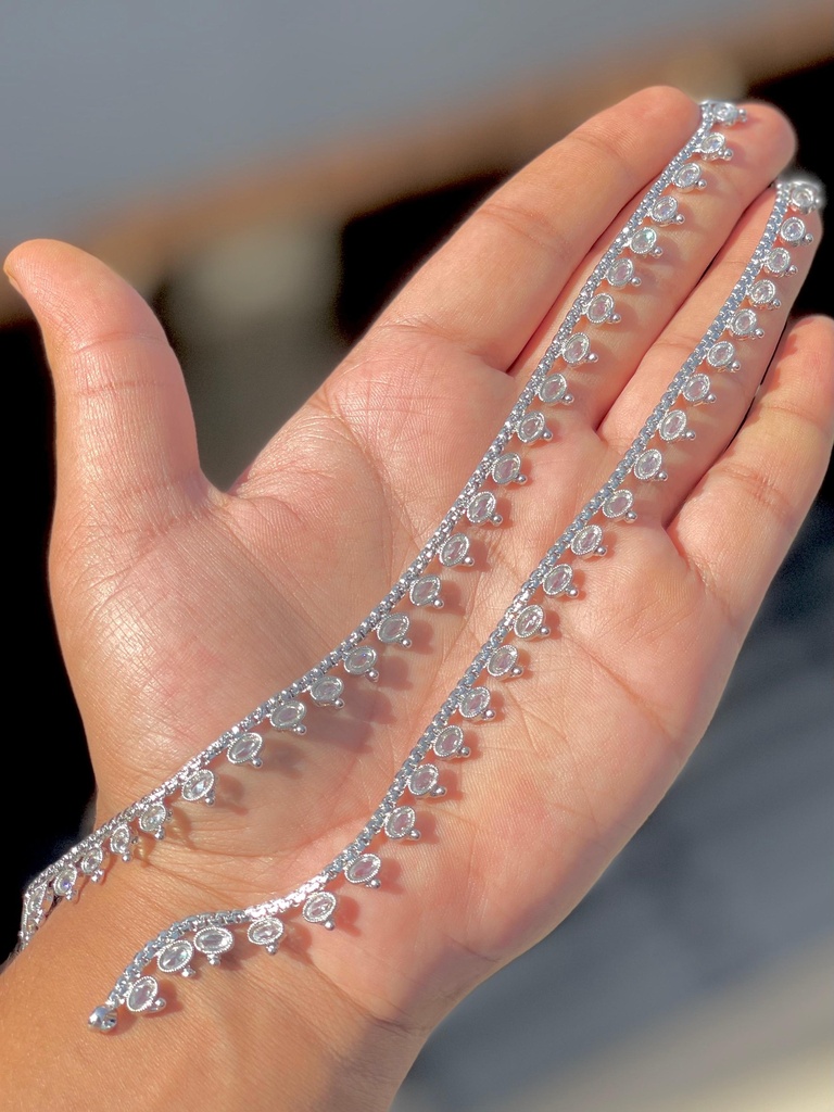 [JBT-ANK011] Rhodium Oval Charm Anklet