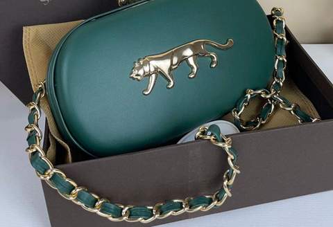 [JBT-BG008] Emerald Panther Emblem Clutch